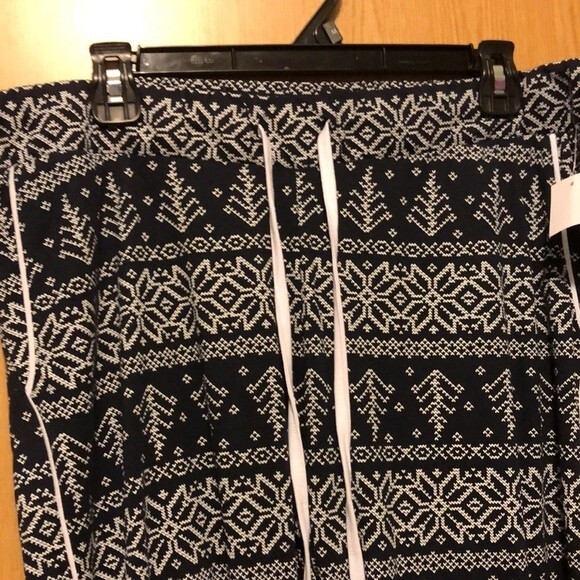 Tommy Hilfiger 2 piece sleepwear set size large NWT - Picture 8 of 12